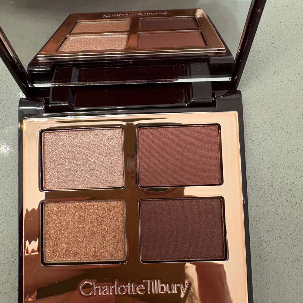 Charlotte Tilbury Eyeshadow Palette - Brown and Gold